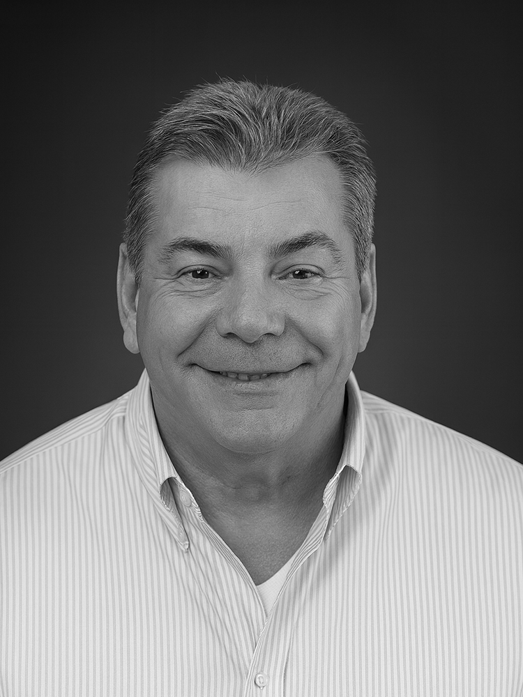 John-Mugnaini John Mugnaini, Chief Commercial Officer